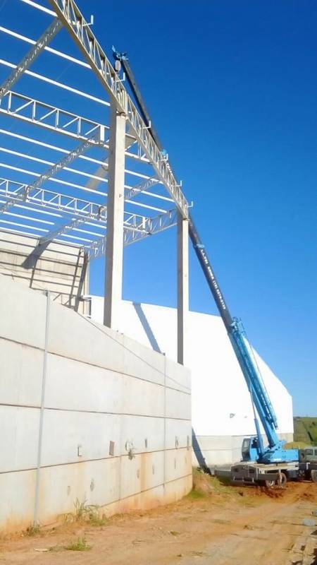 Instalação de Cobertura Metálica para Galpão Quinta dos Jatobás - Cobertura Metálica Inclinada